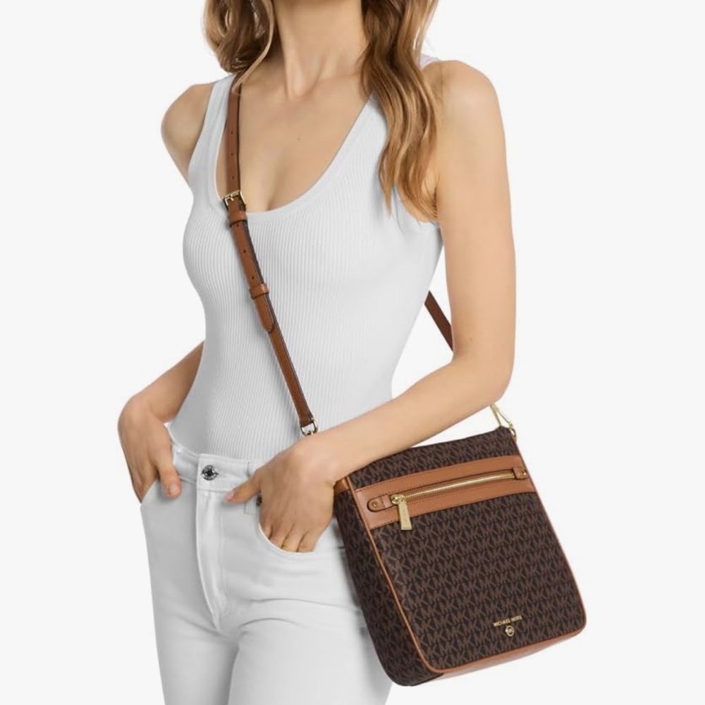NWT Michael Kors Signature Brown and Tan Crossbody Bag - Picture 5 of 5